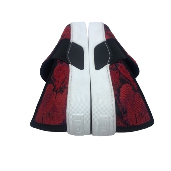 1.State Red Waylon Tapestry Platform Slip On Sneakers - Picture 8 of 9